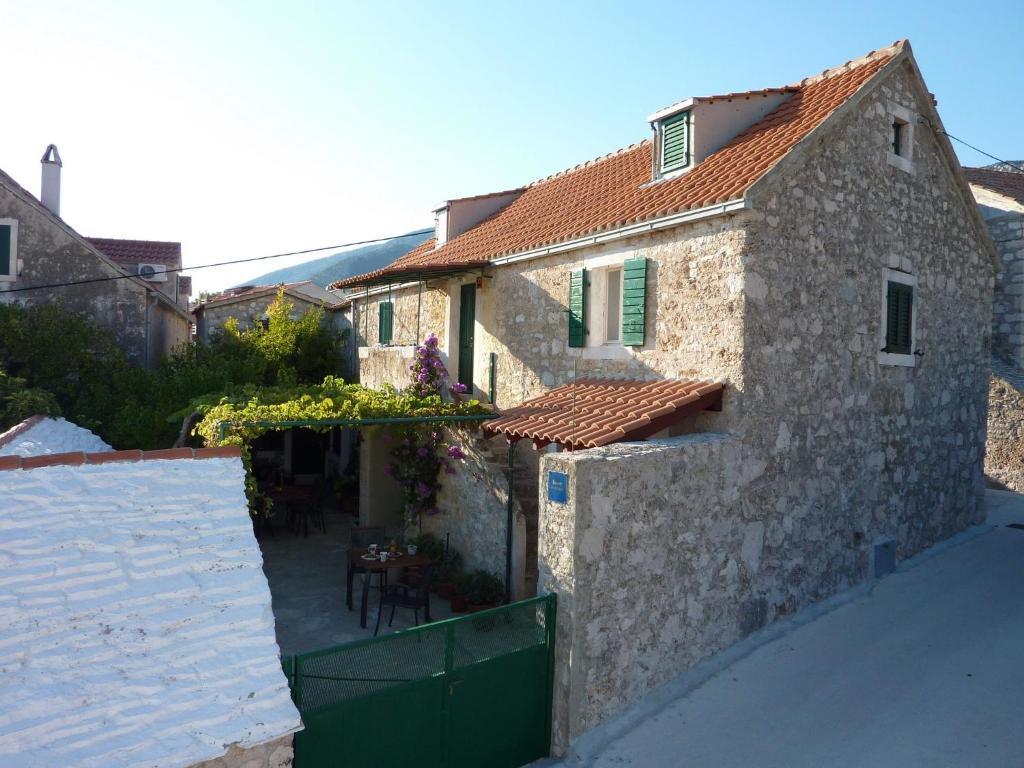 Paradise Stone Apartments Bol Bagian luar foto